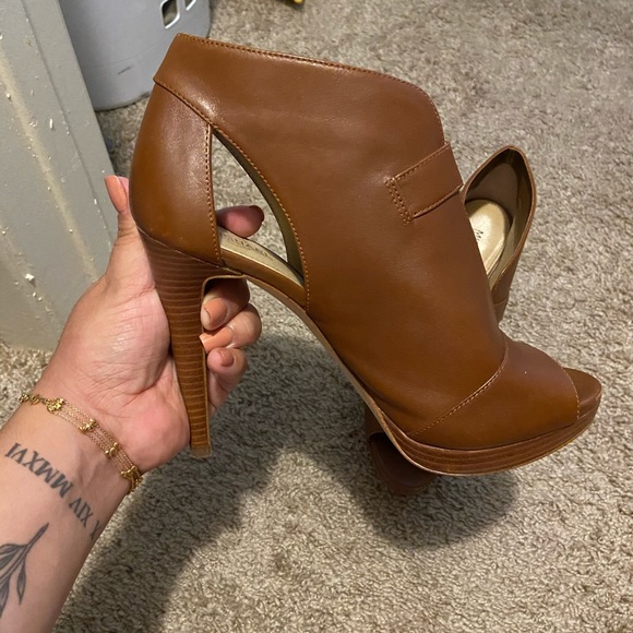 Michael Kors Open toe bootie - Picture 8 of 9